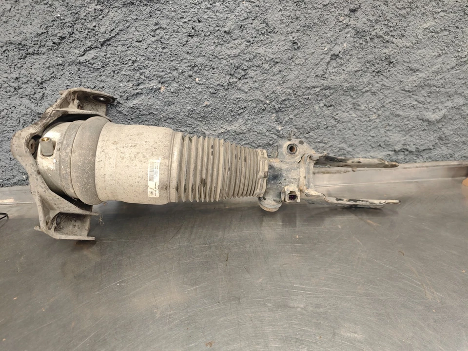 PORSCHE CAYENNE 9PA 4,8 GTS TURBO 7L5616040 Amortisseur PNEUMATIQUE Avant DROIT - Photo 2/4