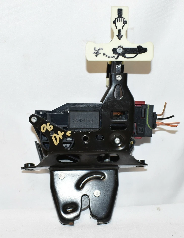 *Actuador de bloqueo de pestillo de maletero trasero Chevrolet Impala DTS 06-16 PROBADO E4K11 Foto 2 de 4