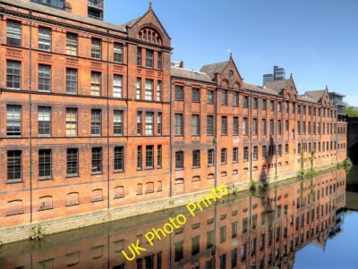 Photo 6x4 River Irwell, Manchester Parcel Sorting Office A view of the so c2015