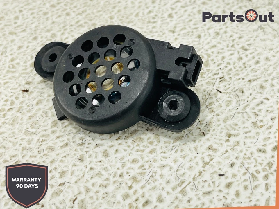 2000-2018 AUDI A6 QUATTRO C7 REAR RIGHT PARK DISTANCE BUZZER SIREN SPEAKER OEM - Image 2 of 4