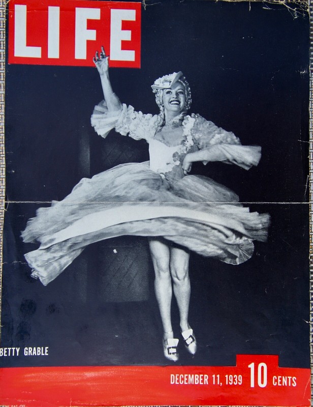 Life Mag Dec 11,1939 Betty Gable Just the Cover
