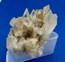 Larger QUARTZ CRYSTAL CLUSTER - Mount Ida, Arkansas C3