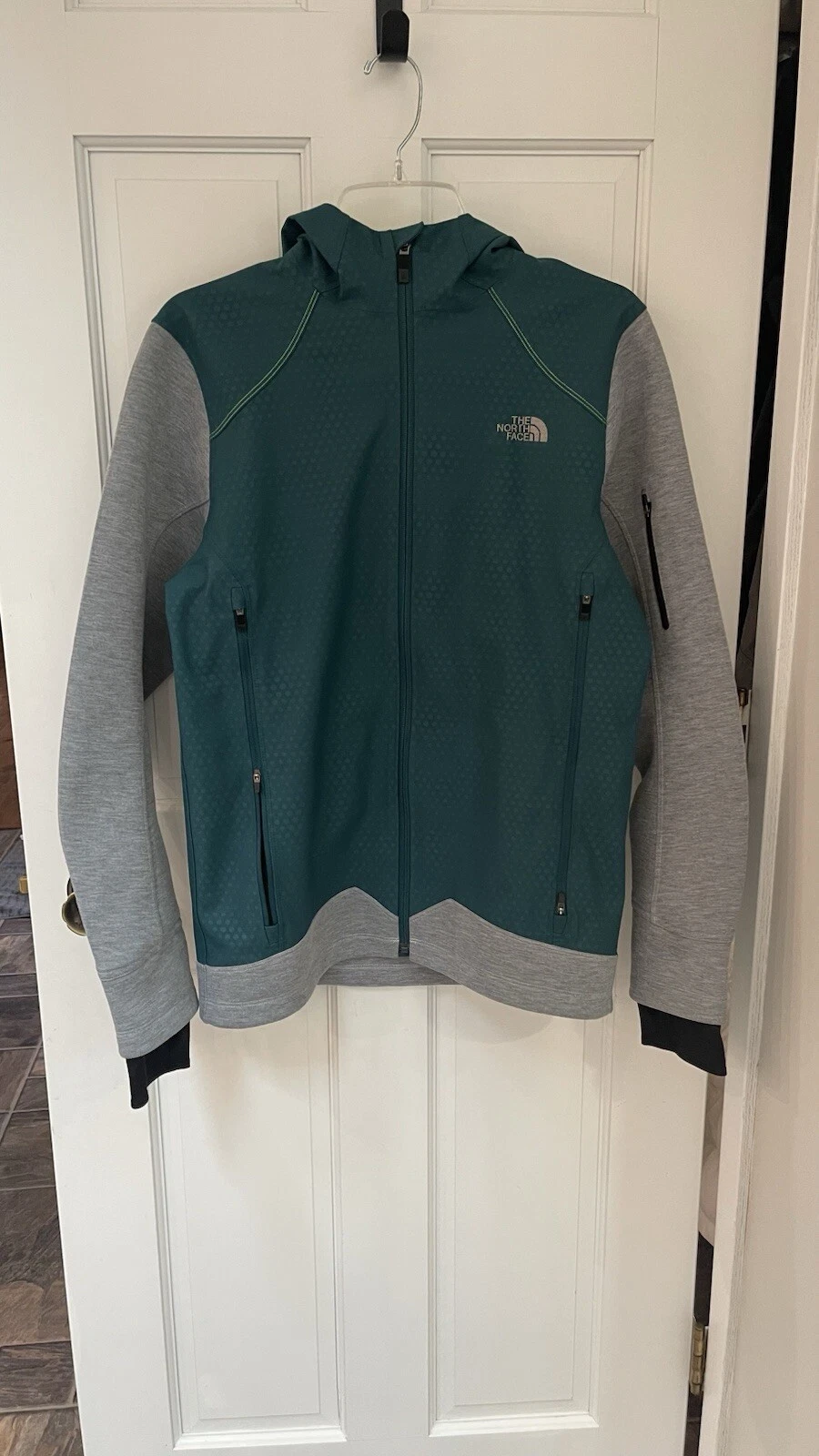 The North Face Full Zip Jacket Mens Windwall Small