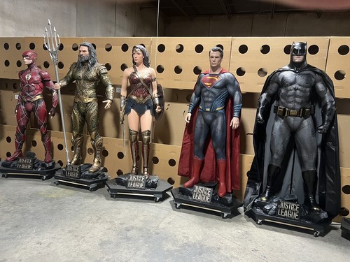 Life Size Justice League Ben Affleck Batman 1:1 Full Size Statue - Bild 20 von 20