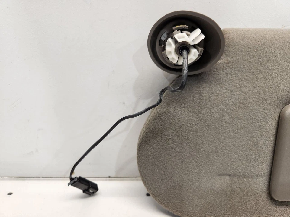 Parasol izquierdo Chevrolet Trailblazer 2002-04 conductores con luz *estaño* Foto 3 de 4