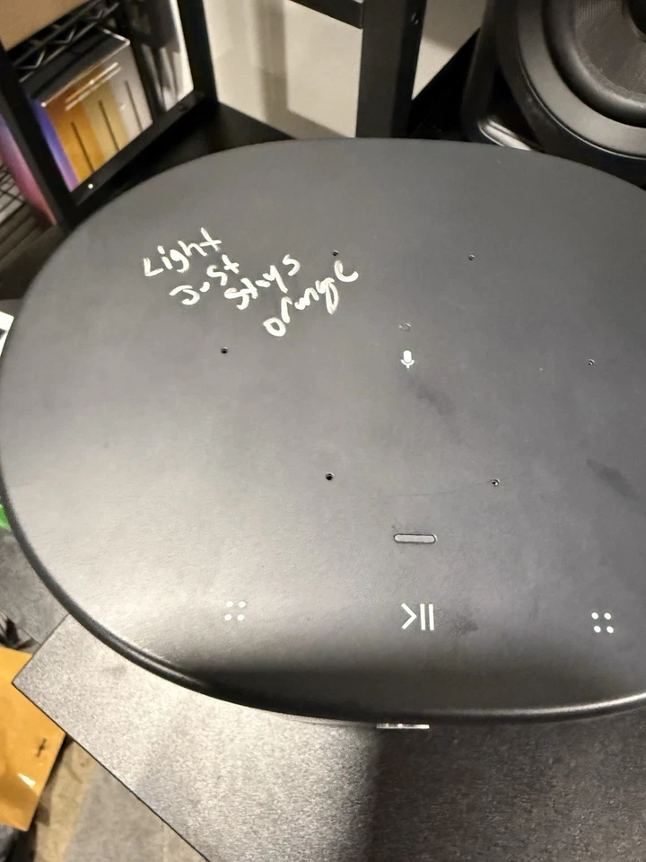 Altavoz inalámbrico portátil Sonos Move negro MOVE1US1 luz rota permanece naranja Foto 3 de 4