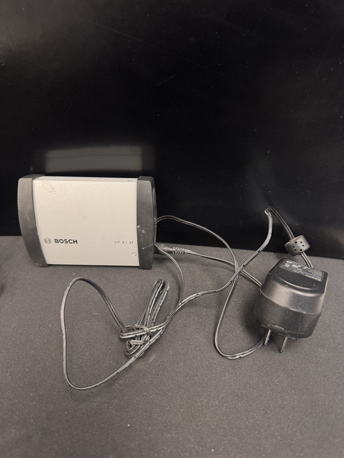 Bosch VIP-X1XF-E Single Channel Video Encoder 0.3A 12VDC Tested - Working