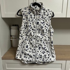 Zero Restriction Wanda Vest Womens M Silver Leopard Print Golf Full Zip Pockets