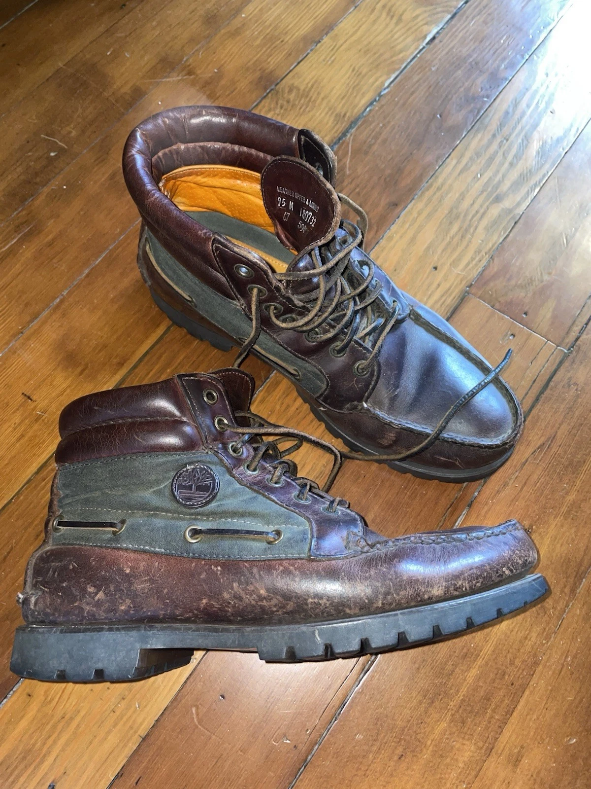 RARE Men's Leather Timberland Upland Boots