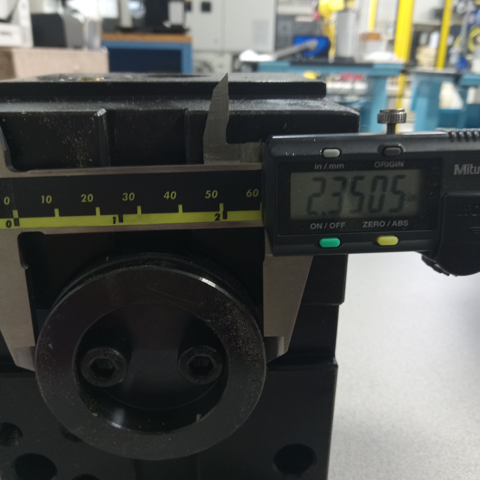 DMG Mori Seiki Boring Bar Holder 1 1/4 Shank **Great Shape**