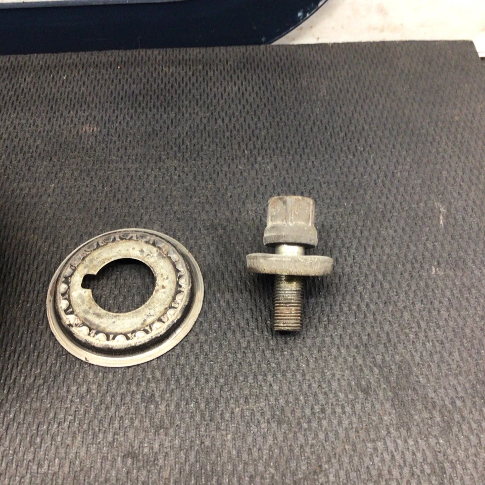 Dodge Stealth Base AT 6G72 1993 (SOHC) equilibrador armónico/polea de manivela Foto 3 de 4