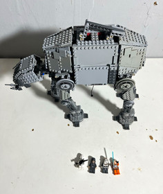 LEGO Star Wars 10178 Motorized AT-AT Walker w/ Minifigs 100% Complete