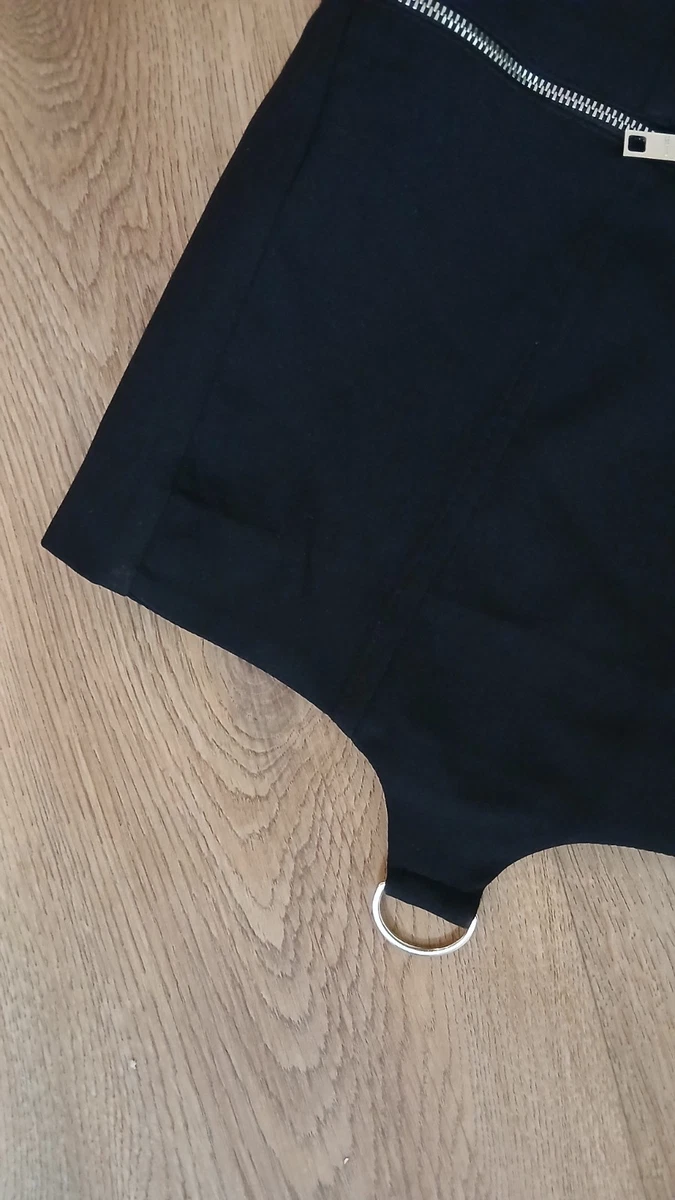 Nuevo con etiquetas Bershka Talla L 14-16 Mini Falda Corta Negra Cremalleras Anillos