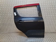 Porte arrière et accessoires Suzuki SWIFT