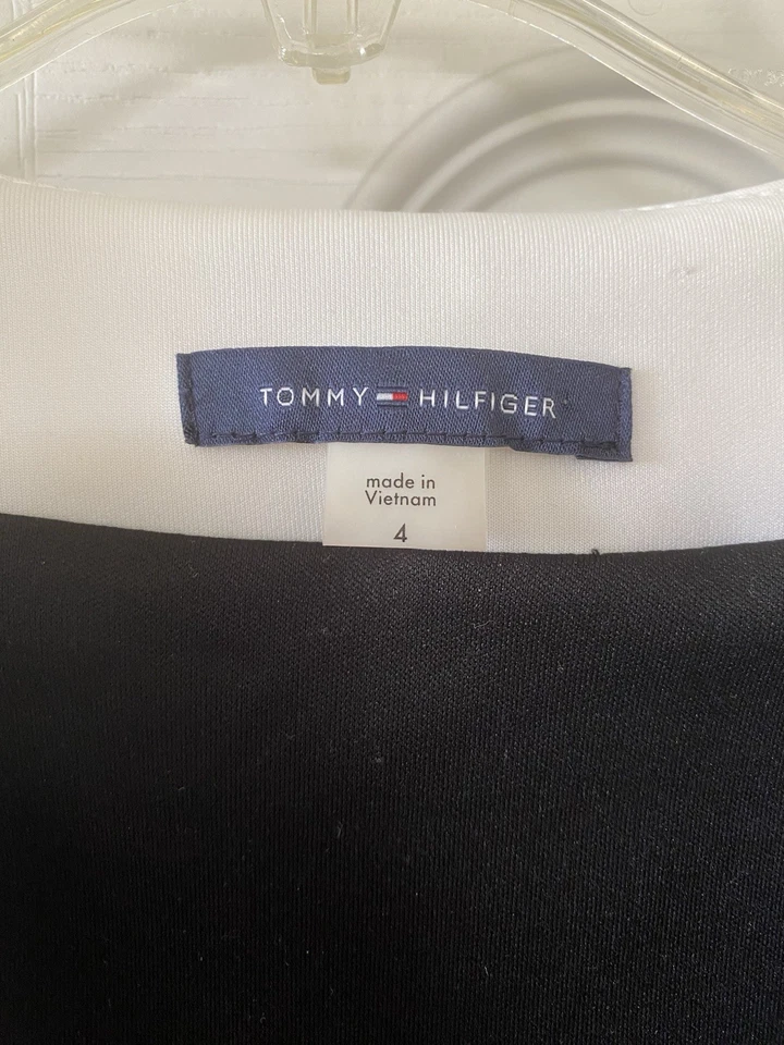 Vestido Tommy Hilfiger blanco y negro con cremallera hasta la rodilla Foto 2 de 4