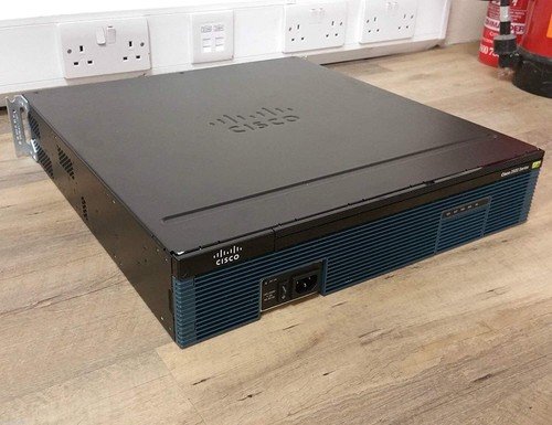 Cisco2921/K9 - Cisco 2921 3-Port Rj-45 Gigabit Wired Ethernet Router - Afbeelding 2 van 3