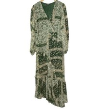 Lulús Ladies midi flowy green paisley dress size Medium NWT