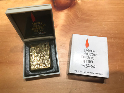VINTAGE PIEZO-ELECTRIC SCRIPTO LIGHTER WITH THE ORIGINAL BOX AND INSTRUCTIONS