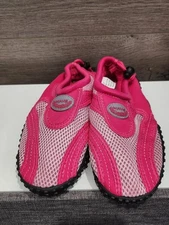Wave Easy USA Women's Water Shoes Size 5 (Fits 5.5) Adjustable Tightening Straps