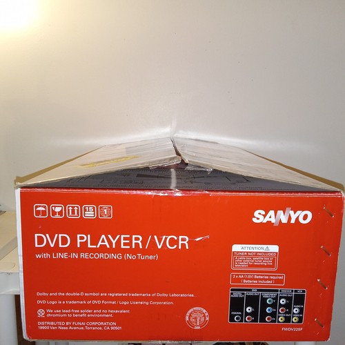 Sanyo DVD VCR Combo Player w/ In-Line Recording FWDV225F With Remote & AV Cables - Picture 7 of 9