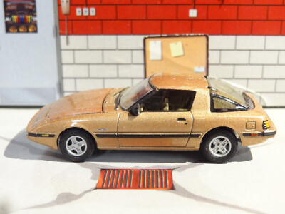 1ST GEN 1978-85 MAZDA SAVANNA RX-7 SPORTS COUPE 1/64 DIECAST