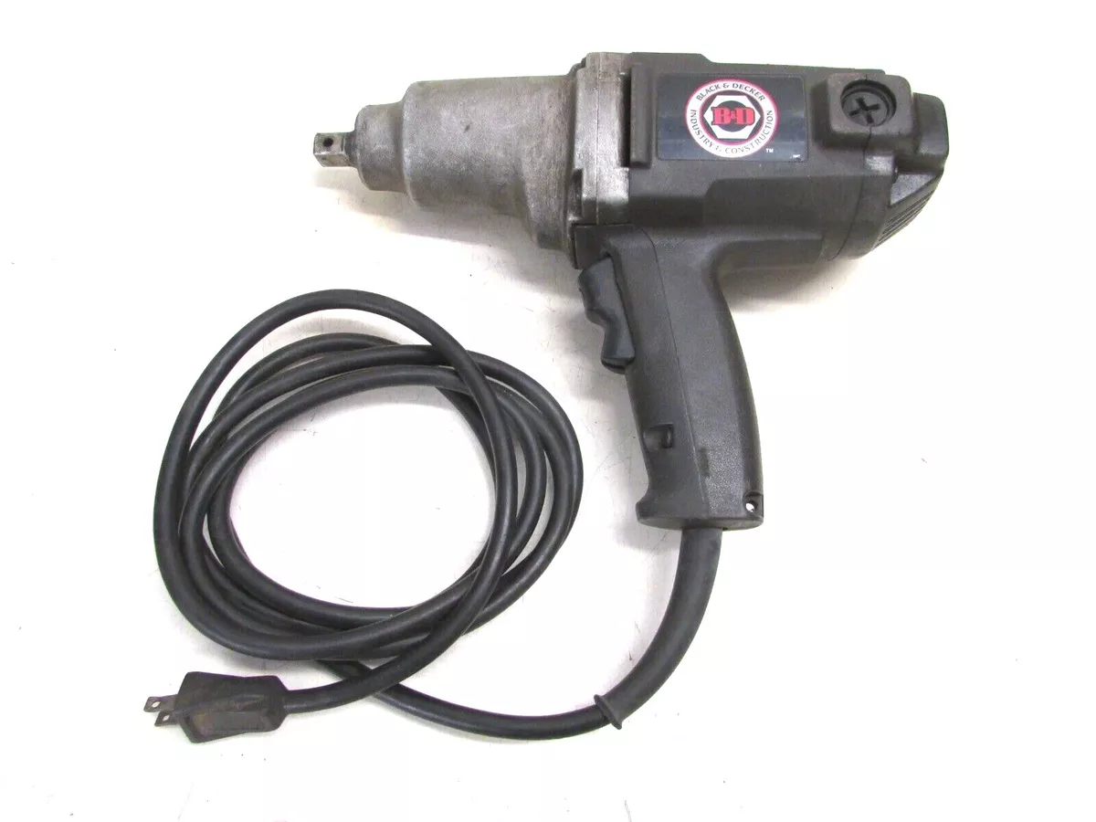 Black & Decker heavy duty industrial 1/2 drive elect impact wrench #2670  works.