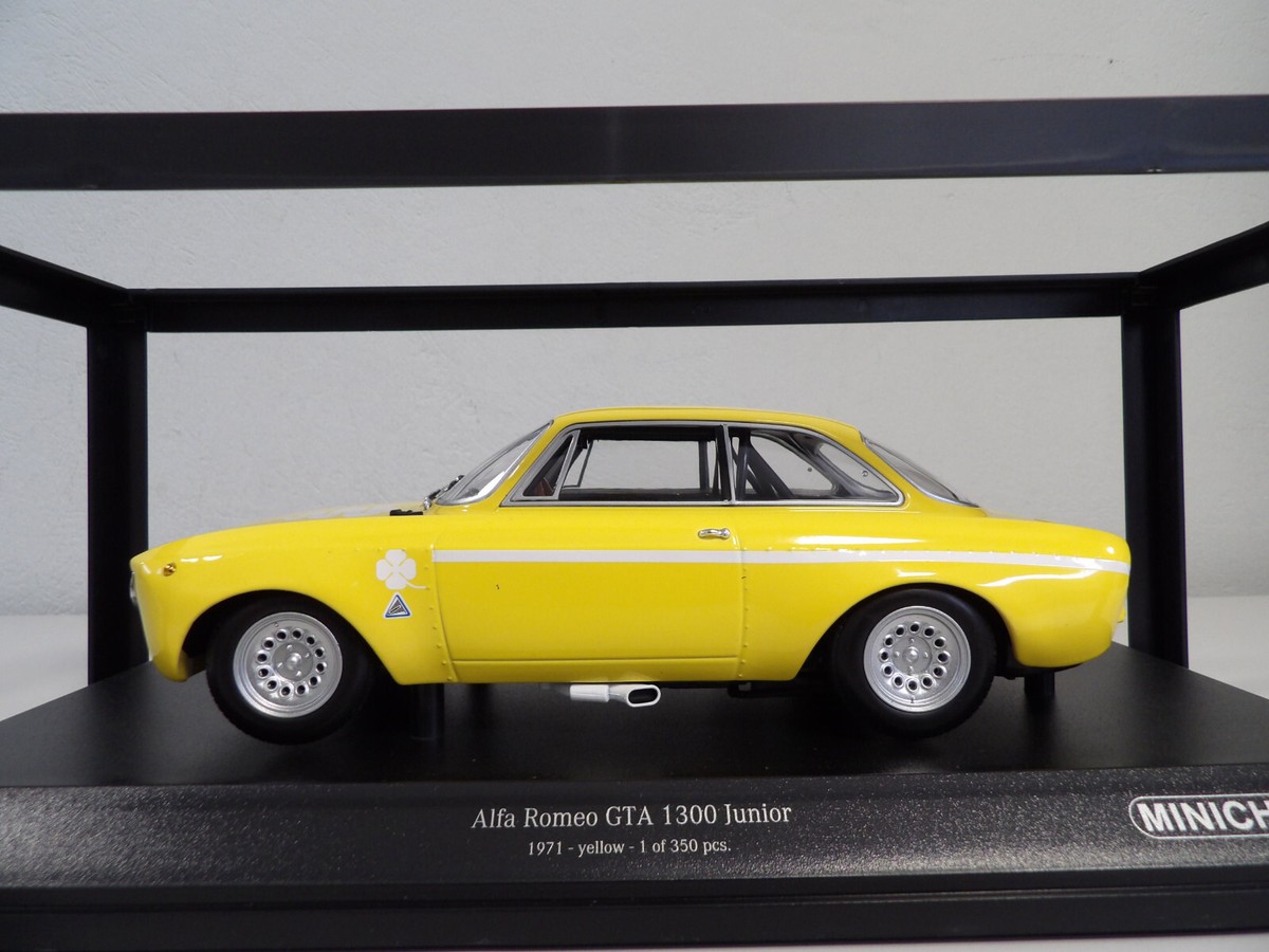 PMA製 ALFA ROMEO GTA 1300 JUNIOR 1/18 RARE MINICHAMPS 1:18 ALFA ROMEO GTA 1300 JUNIOR – 1971