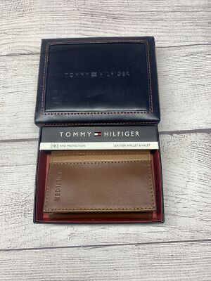 Tommy Hilfiger Men's Brown Leather RFID Trifold Wallet