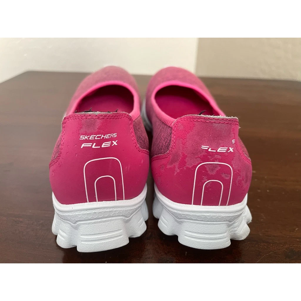 Skechers ez flex cheap 2 roll with it