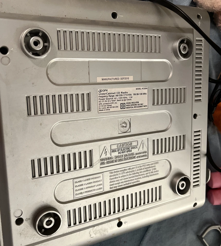 Temporizador remoto GPX player de CD sob gabinete rádio compatível com MP3 - Imagem 4 de 4