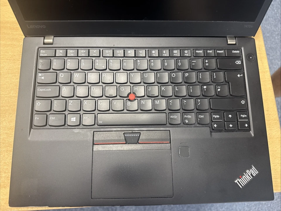 Lenovo ThinkPad T470s · i5-7200U · 8GB · 256GB, photo 3 of 5