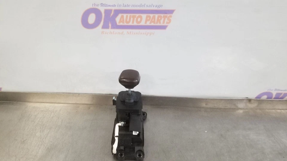 Lexus LS500 18 2018 3,5 L transmisión automática conjunto de palanca de cambios  Foto 2 de 4