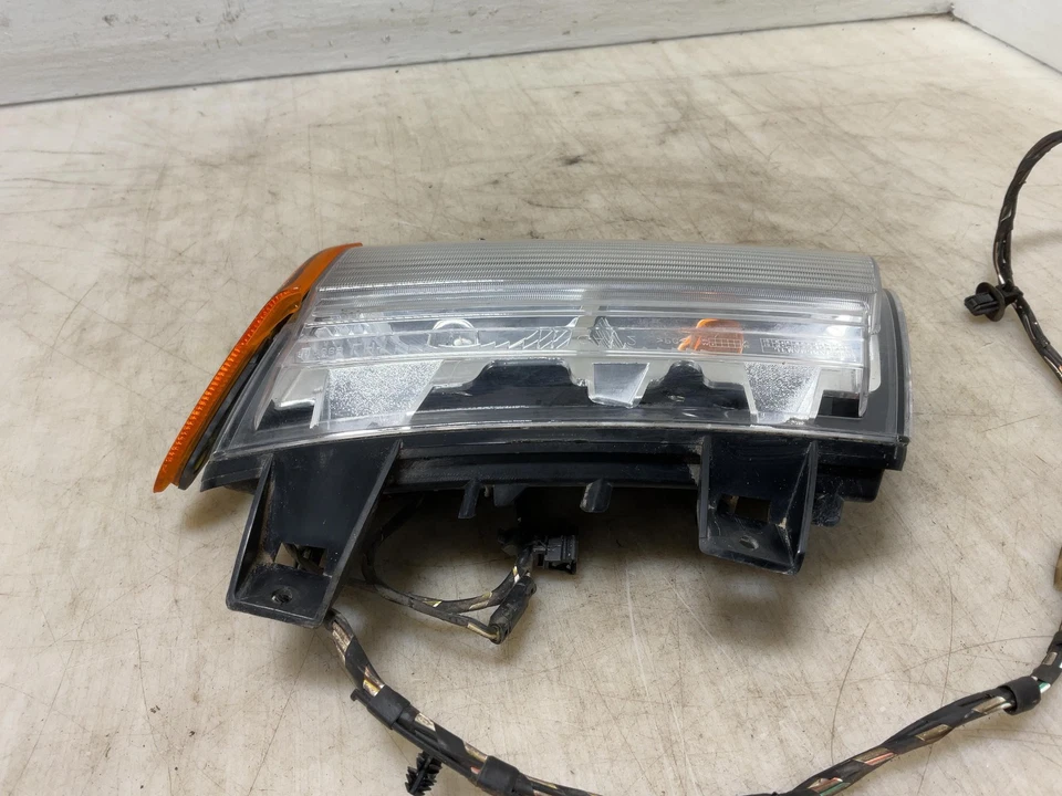 Jeep JT Gladiator OEM Driver Left Headlight Halogen 55112873AE 2020-2023 060840 - Image 4 of 4
