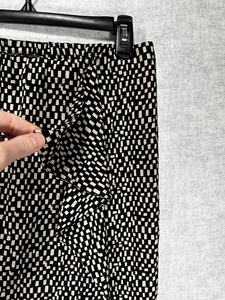 Minifalda envolvente sintética negra/crema a cuadros VINCE CAMUTO para mujer talla 6 elástica Foto 2 de 4