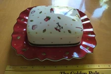 VILLEROY & BOCH, TOY'S DELIGHT HOLIDAY LIDDED BUTTER DISH