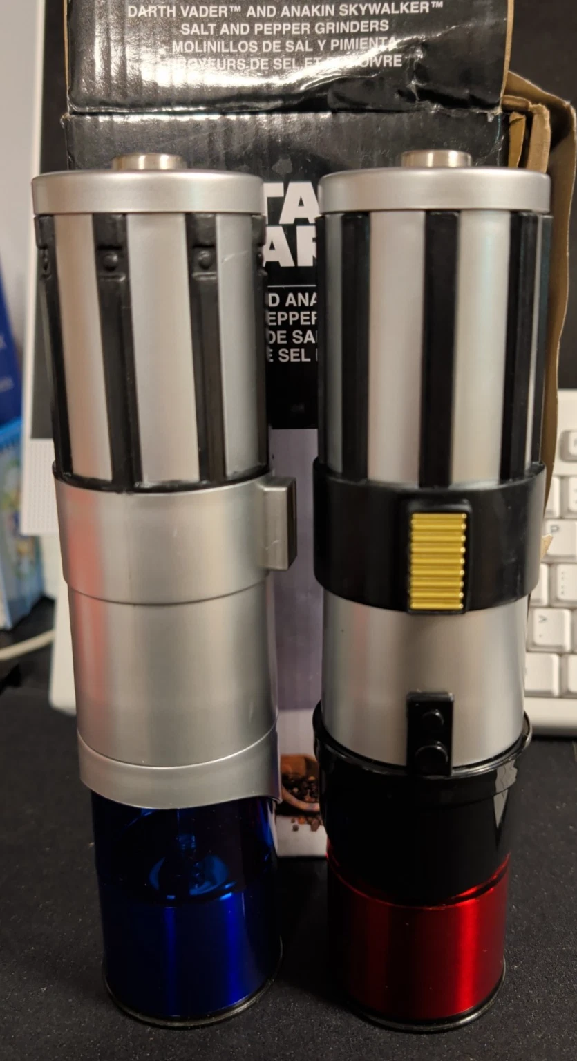Star Wars Lightsaber Electric Salt and Pepper Mill Grinder