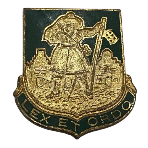 WW2 Military Police 719th Battalion Unit Crest DI Sterling HR Newcombe Co