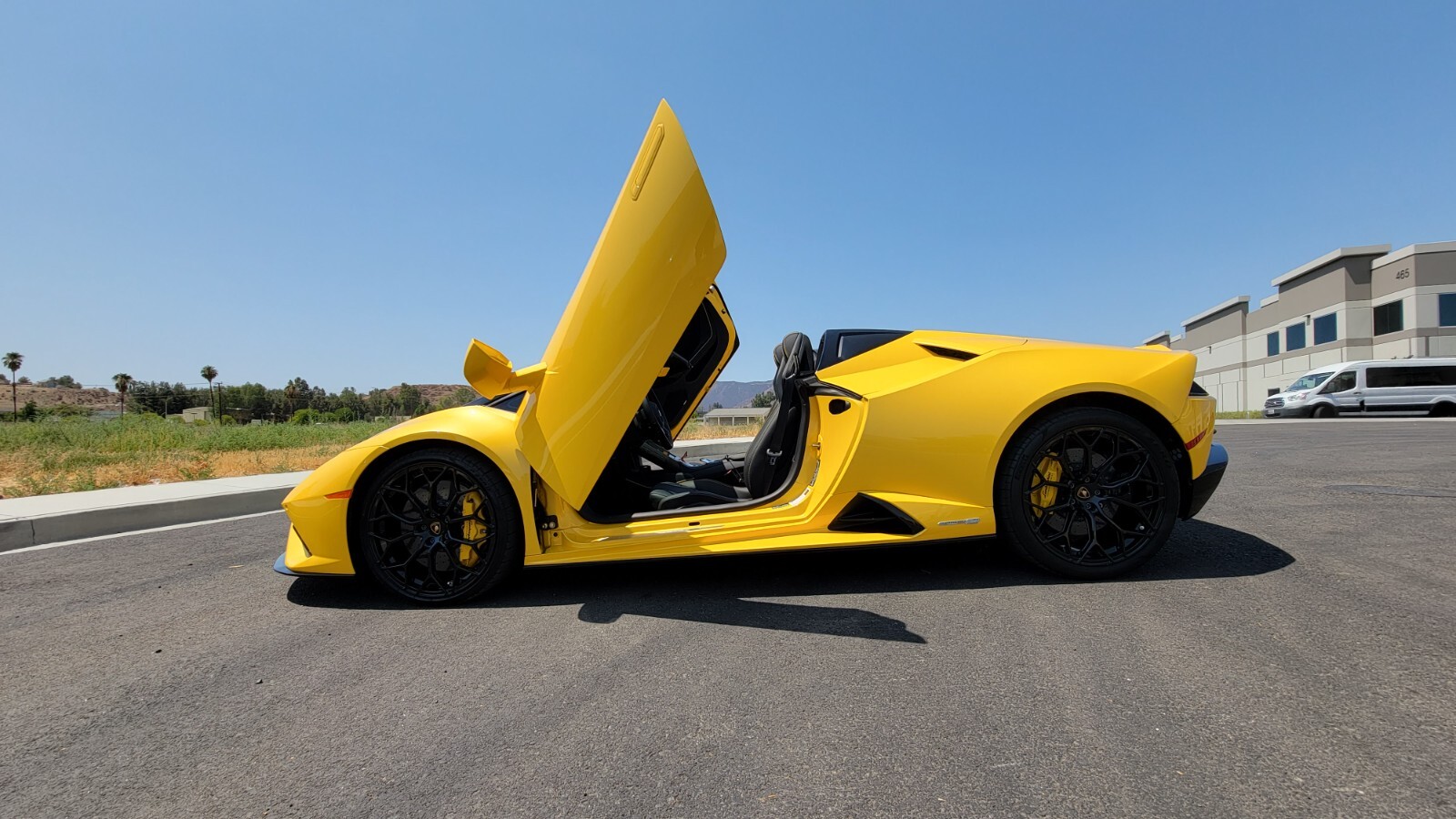 Lamborghini Huracan 2014 - 2023 Vertical Doors Inc Lambo Door Conversion Kit