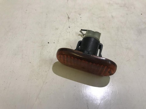 Renault Clio 1999 Clear Side Repeaters Right 7700822136, Genuine #287750-40