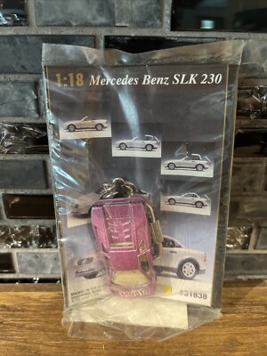 Maisto mercedes benz slk 230 Die-Cast Key Chain Sports Car Purple NOS