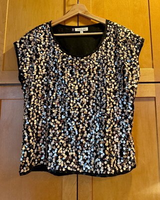 JLO Gold Sequin Black Blouse Relaxed Holiday Party Top Short Sleeve Medium M EUC