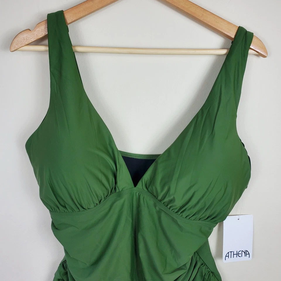 Maiô Feminino Athena 16 Verde Oliva Shirred Maillot One Piece Novo - Imagem 2 de 4