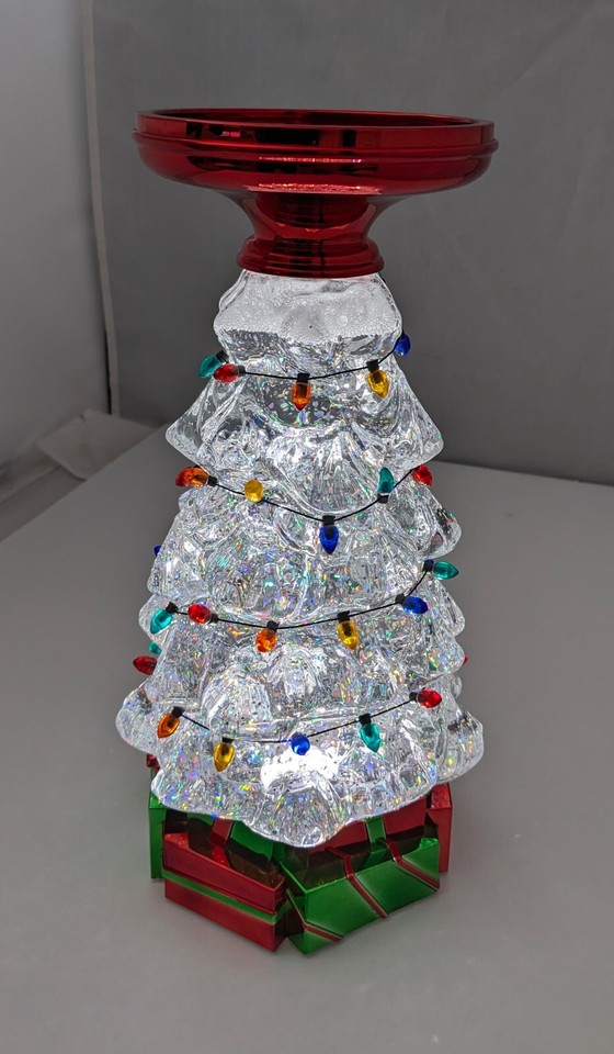 Bath & Body Works WATER GLOBE CHRISTMAS TREE 3 Wick PEDESTAL Candle