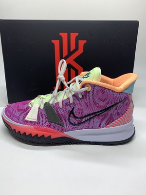 basketball shoe creator