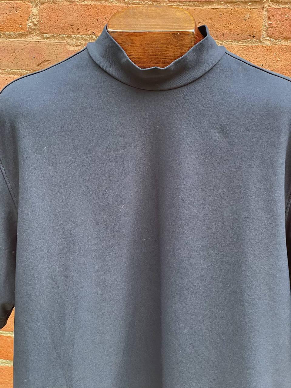 Picture 2 of 10