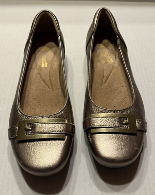 Clarks Blanche West Loafers Flats Slip On Gold Metallic Size 6M Shoes See  Desc