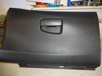 citroen ds3 e hdi airdream d sport plus handschuhfach 9684681777