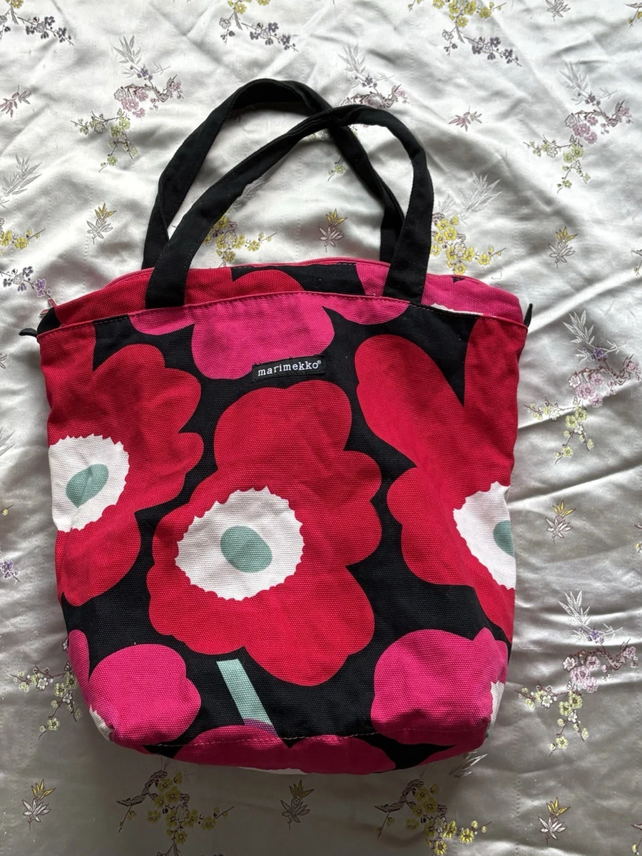【 marimekko】Big KIVI ✖️2 Marimekko Kaikuvi Kivet Size XXS-XXL เสื้อโ้ค้ทลายจุด นุ่มๆหนาๆ