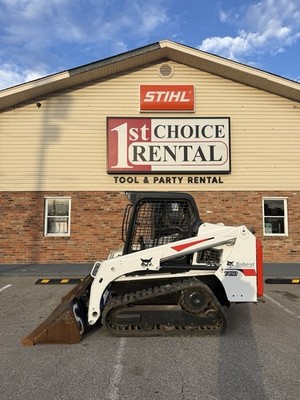 T450 Bobcat Skid Steer Only 1325 Hours!!