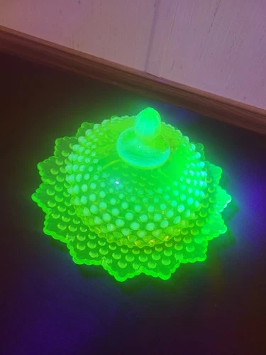 Fenton Uranium Hobnail Glass Butterdish Excellent Condition